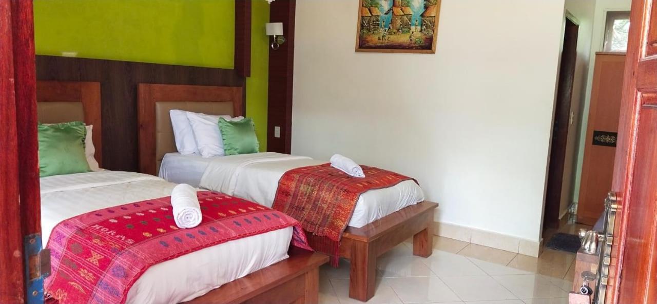 Toba Village Inn Tuk Tuk Exteriér fotografie