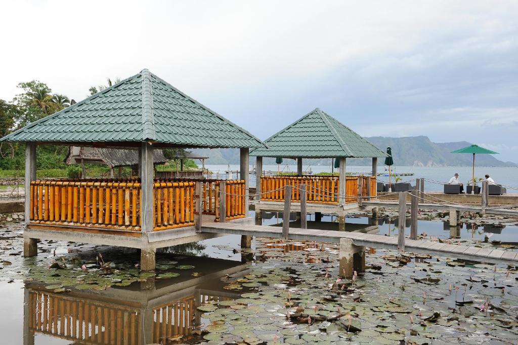 Toba Village Inn Tuk Tuk Pokoj fotografie
