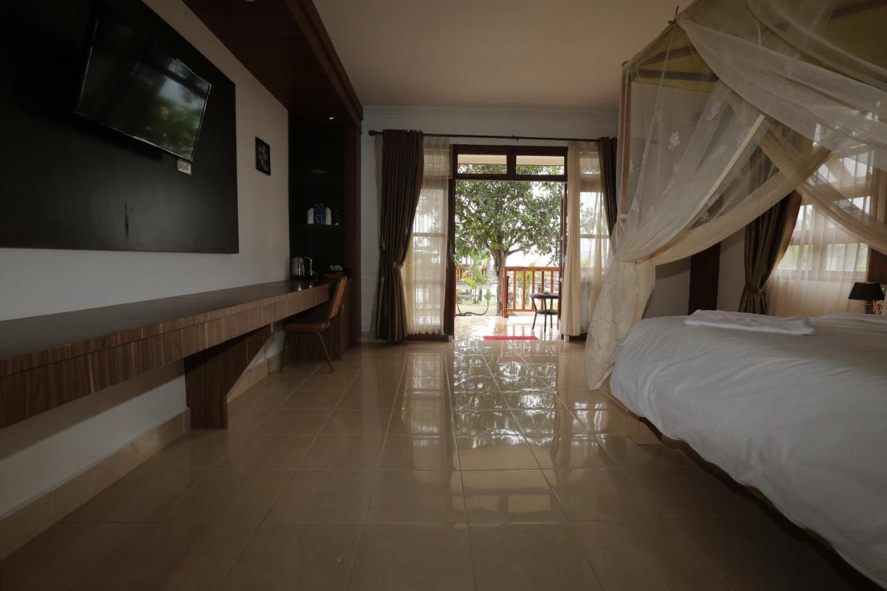 Toba Village Inn Tuk Tuk Exteriér fotografie