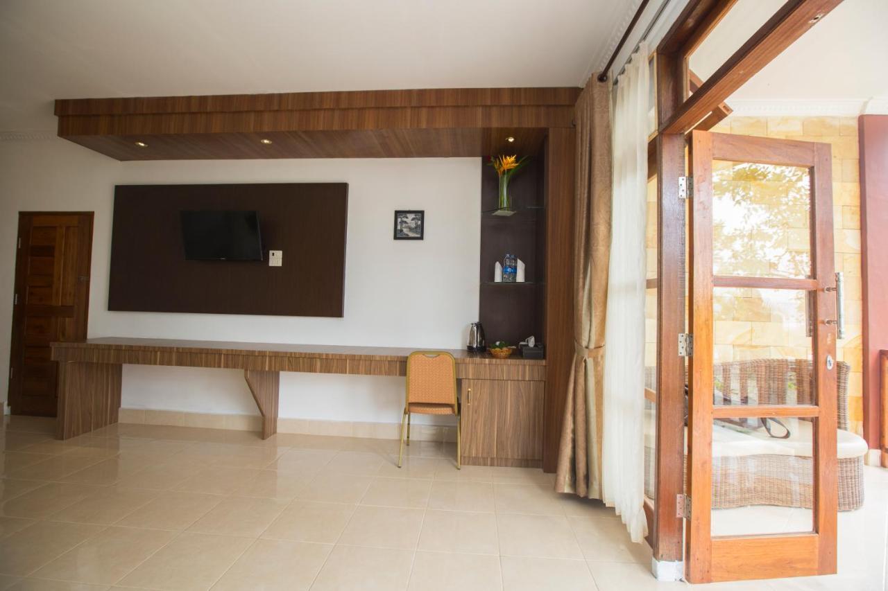 Toba Village Inn Tuk Tuk Exteriér fotografie